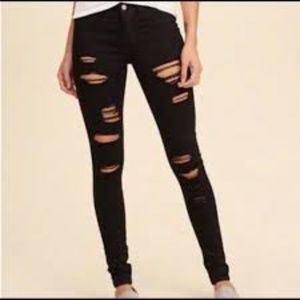 Super Skinny Ripped Black Jeans